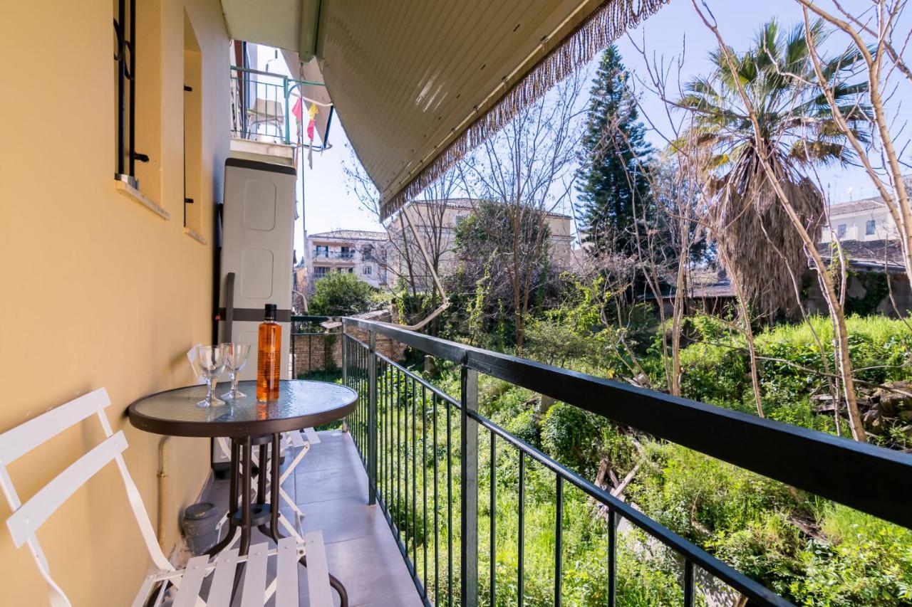 Chris Corfu Town Center Apartment Экстерьер фото